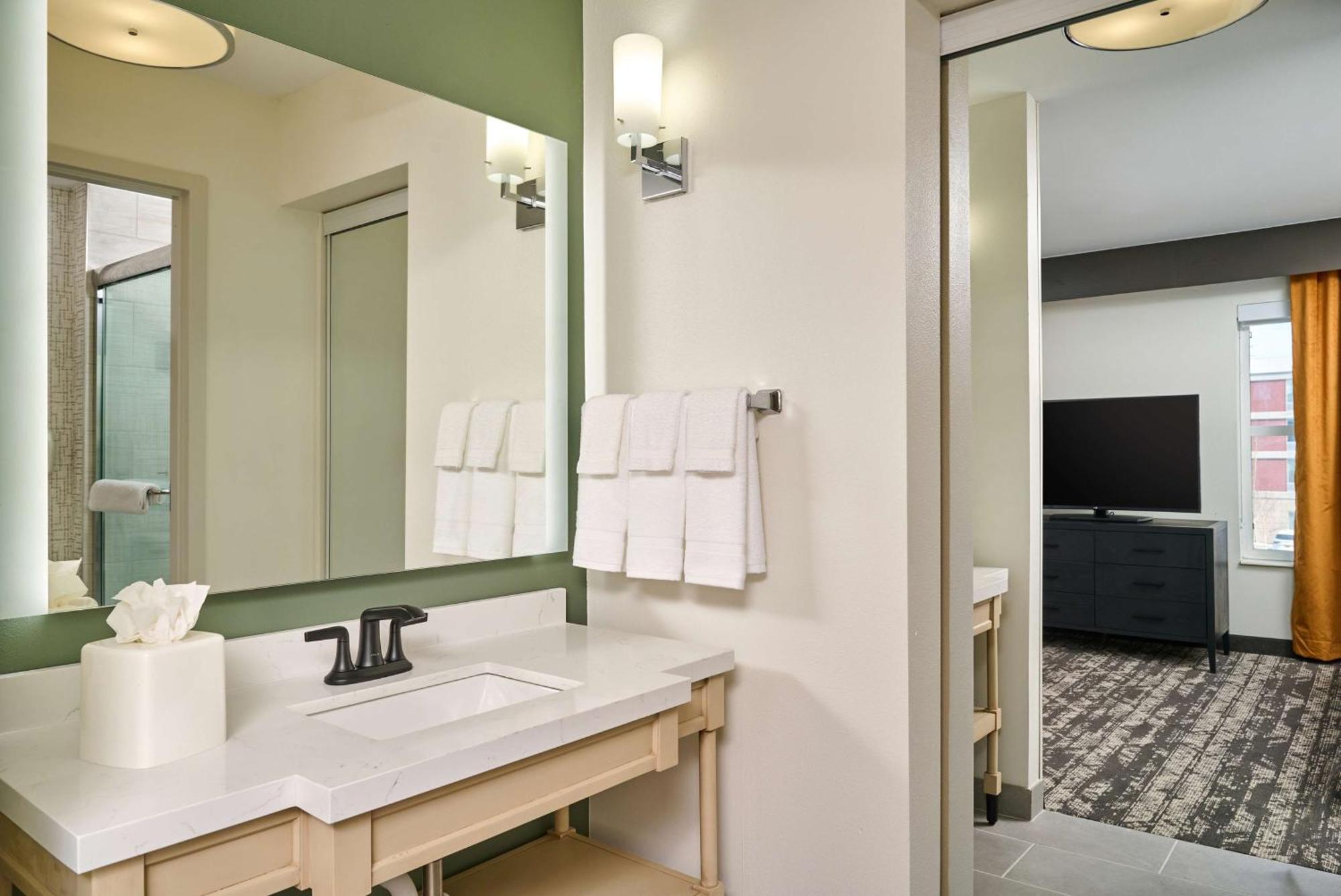Homewood Suites By Hilton Anchorage Exterior photo